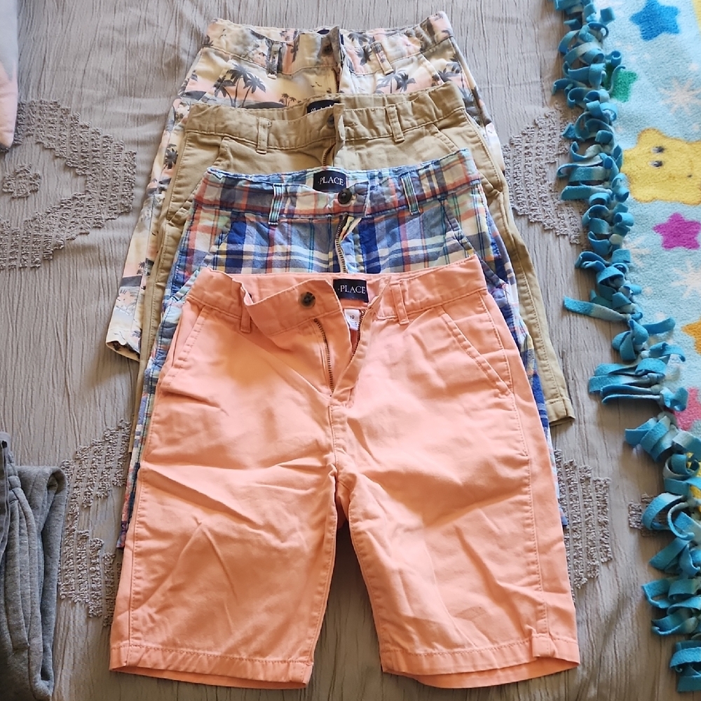Four Pairs Of The Children's Place Casual Shorts. Size 10